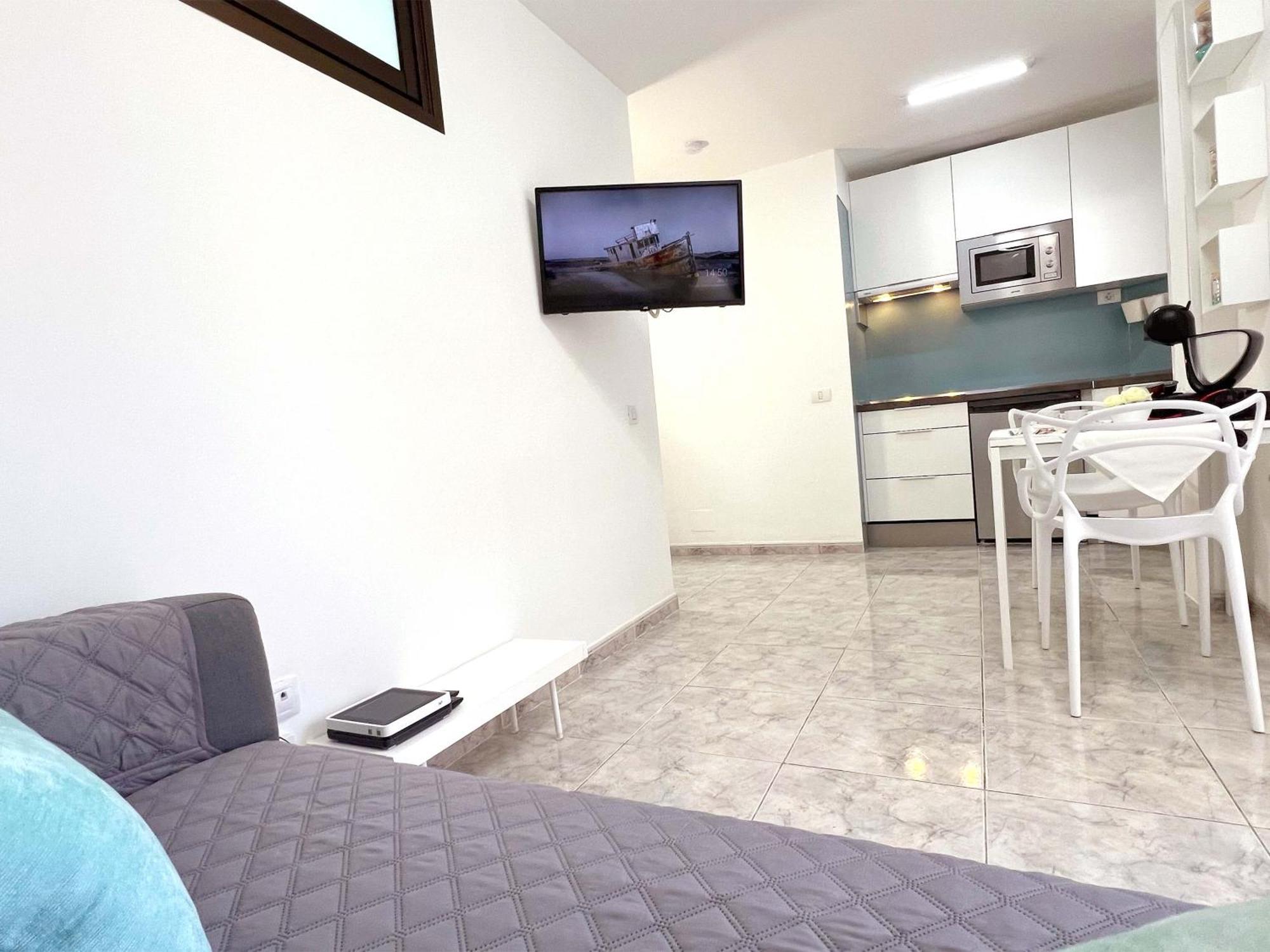 Encantador Apartamento Con Terraza, Los Cristianos 로스크리스티아노스 외부 사진